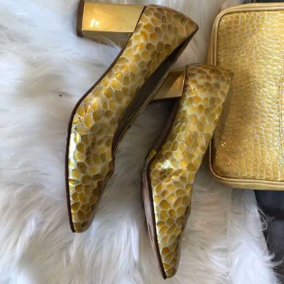 24 VINTAGE HEELS AND PURSE - crocodile style leather retro - Picture 10 of 17